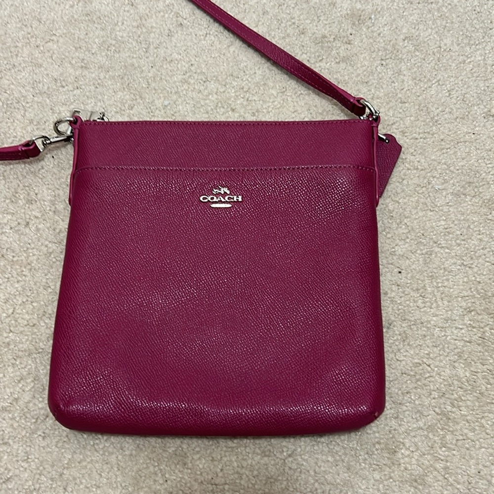 Coach Handbag - Picture 2 of 8